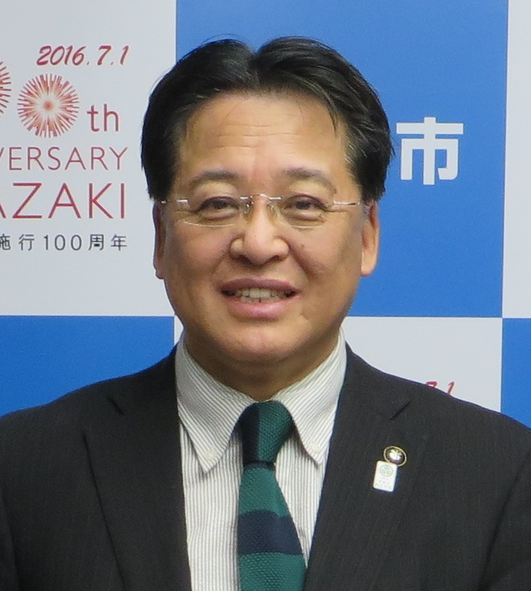 内田康宏